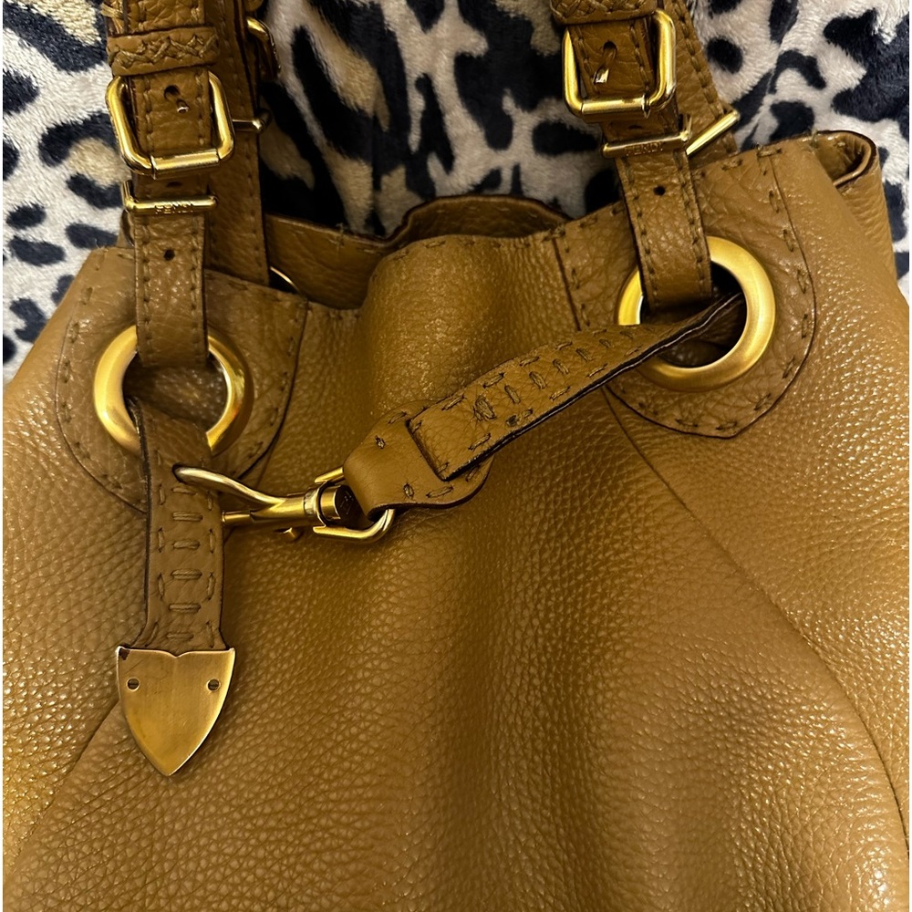 GUC FENDI SHOULDER BAG - Picture 4 of 12